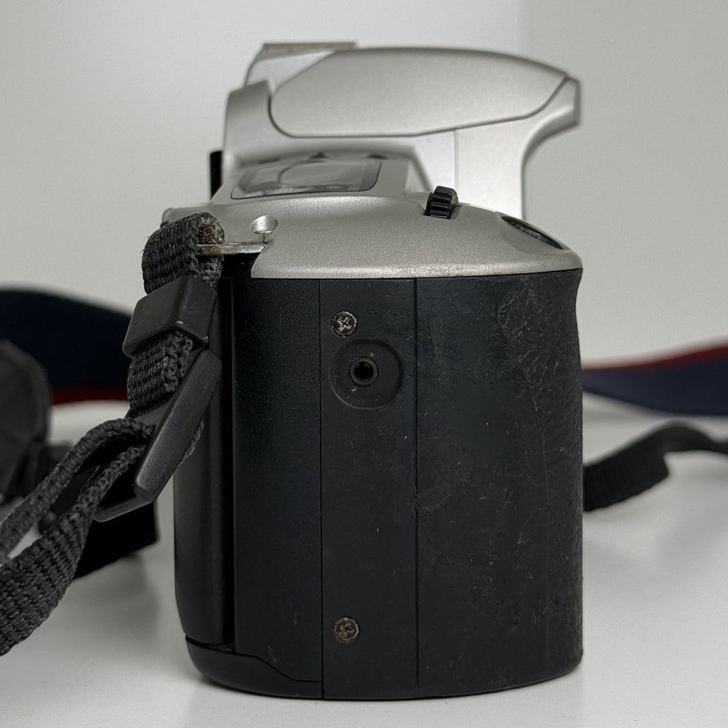 Canon EOS 500n 35mm SLR Film Camera Body Only