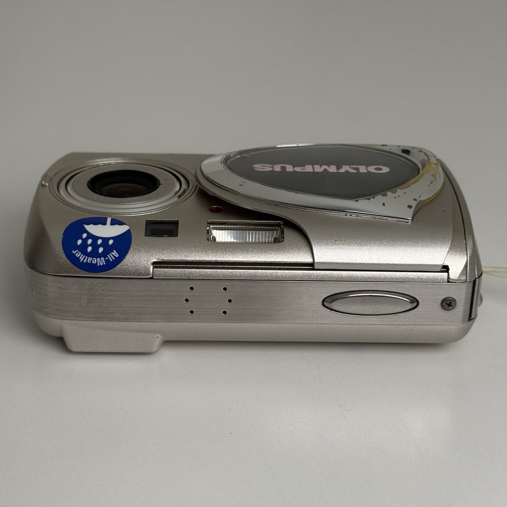 Olympus Stylus 410 Champagne Compact Digital Camera + Battery