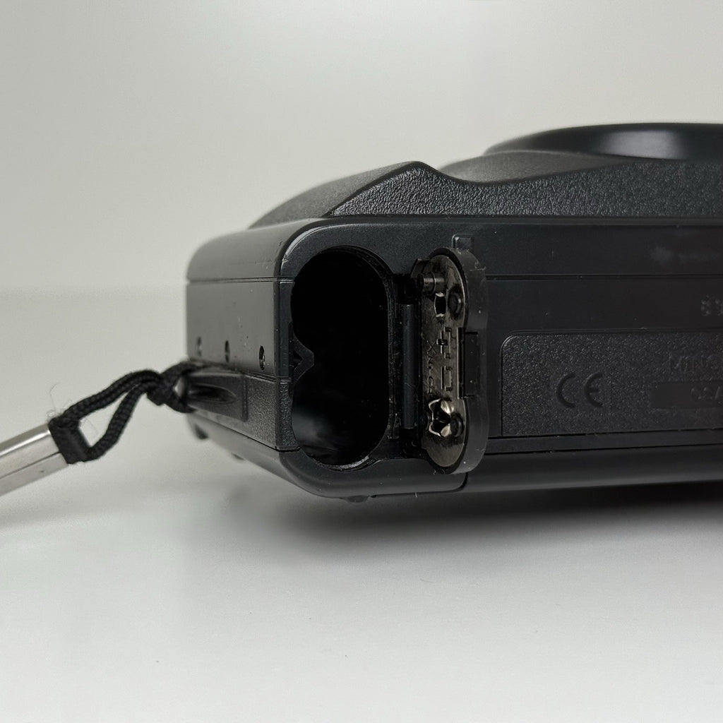 Minolta Riva Zoom AF5 Compact Vintage Black 35mm Film Camera