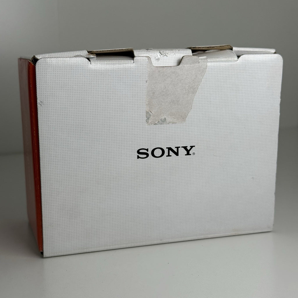 Sony ZV-1F White Compact Digital Vlog Camera with Box + More
