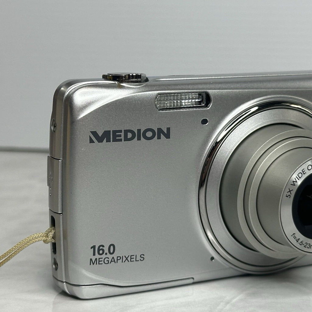 Medion MD 86361 Silver Digital Camera