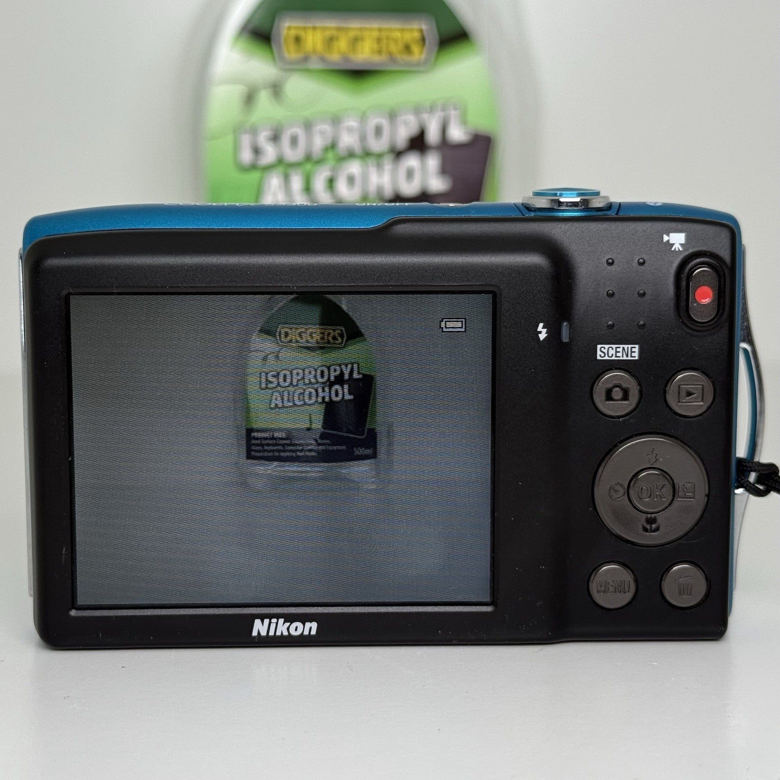 Nikon Coolpix S3300 Blue Teal Compact Digital Camera