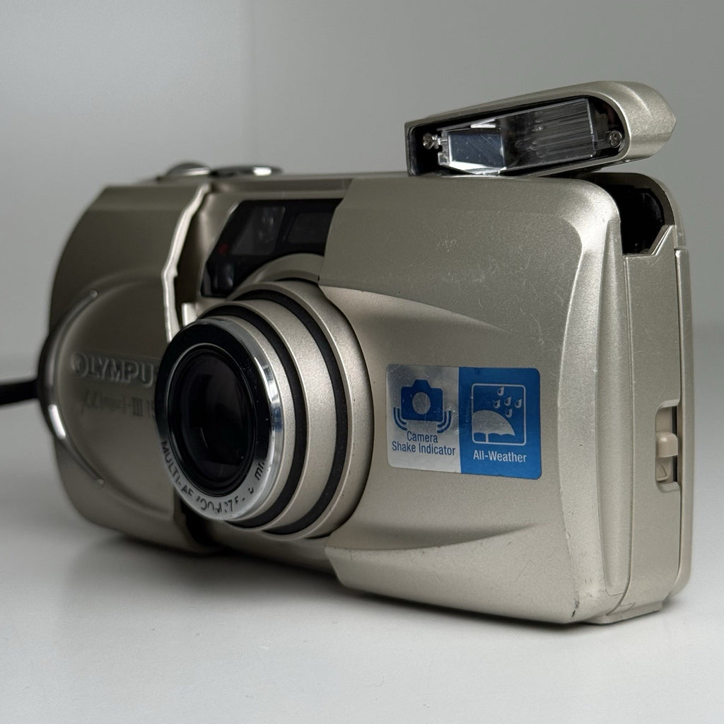 Olympus μ mju Stylus III 150 Point & Shoot 35mm Film Camera