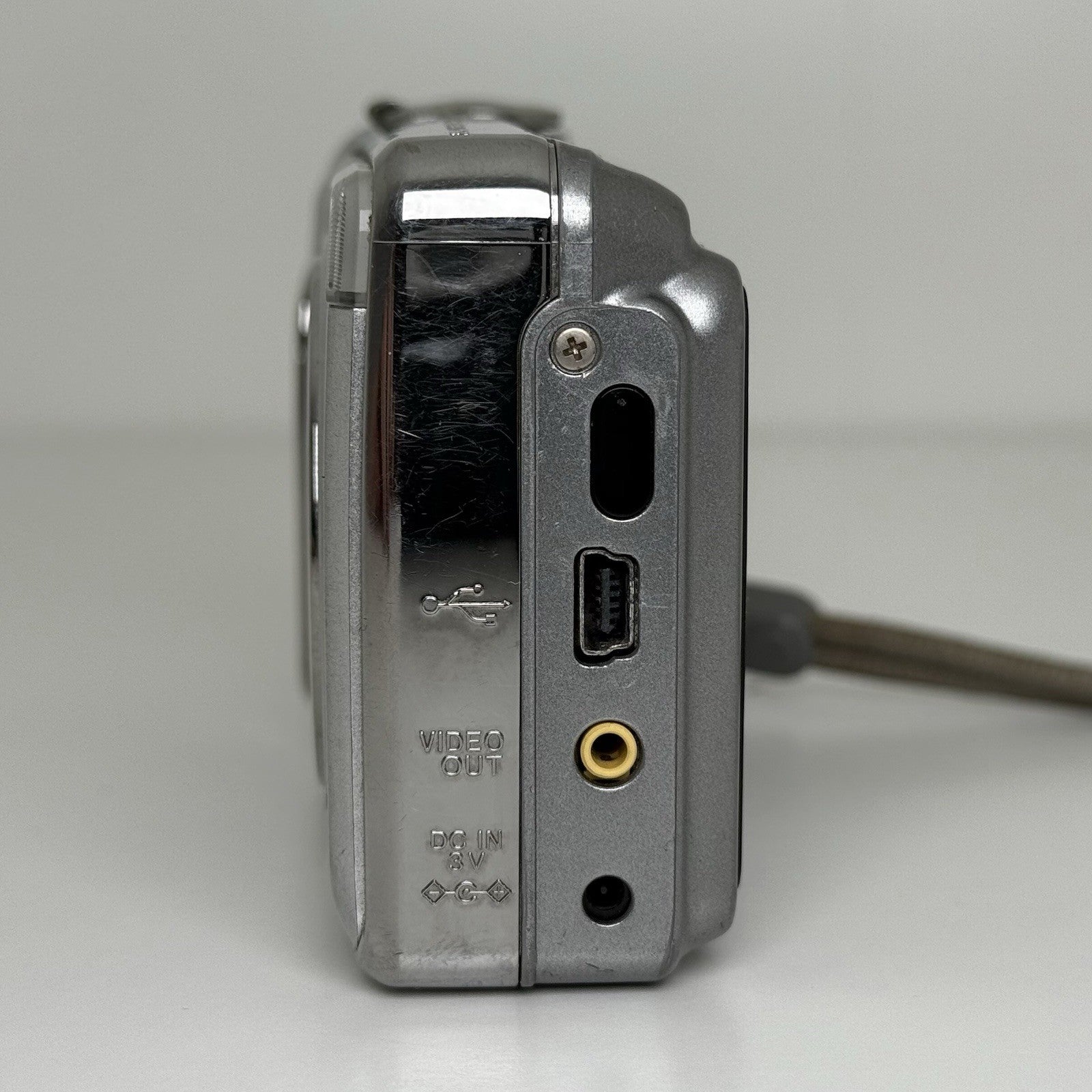 Fujifilm FinePix A610 Silver Compact Digital Camera