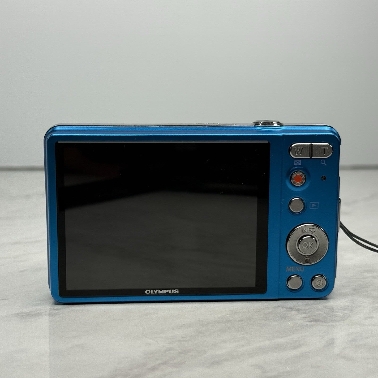 Olympus VG-140 Blue Compact Digital Camera