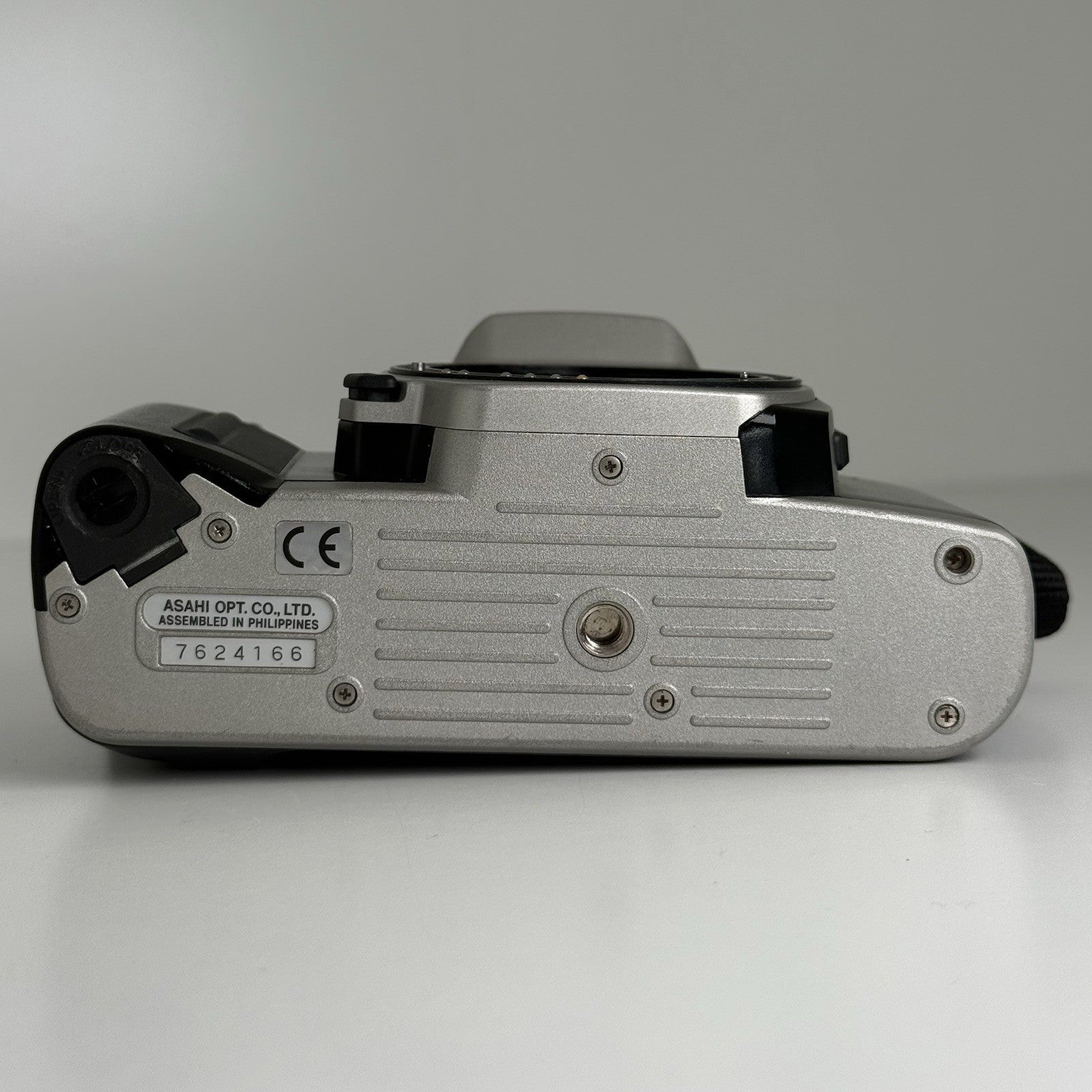 Pentax MZ-50 35mm SLR Film Camera Body Only