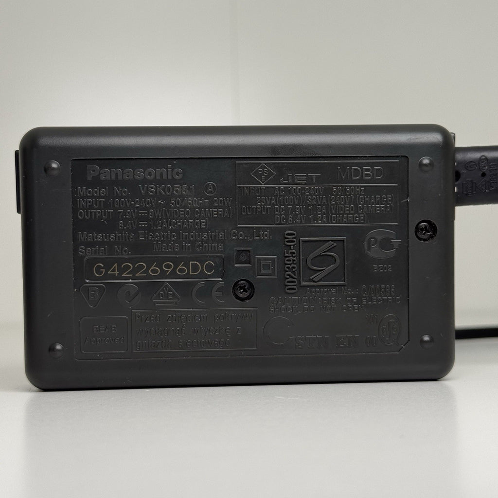 Panasonic NV-GS15 MiniDv Digital Camcorder w/ Battery & Charger