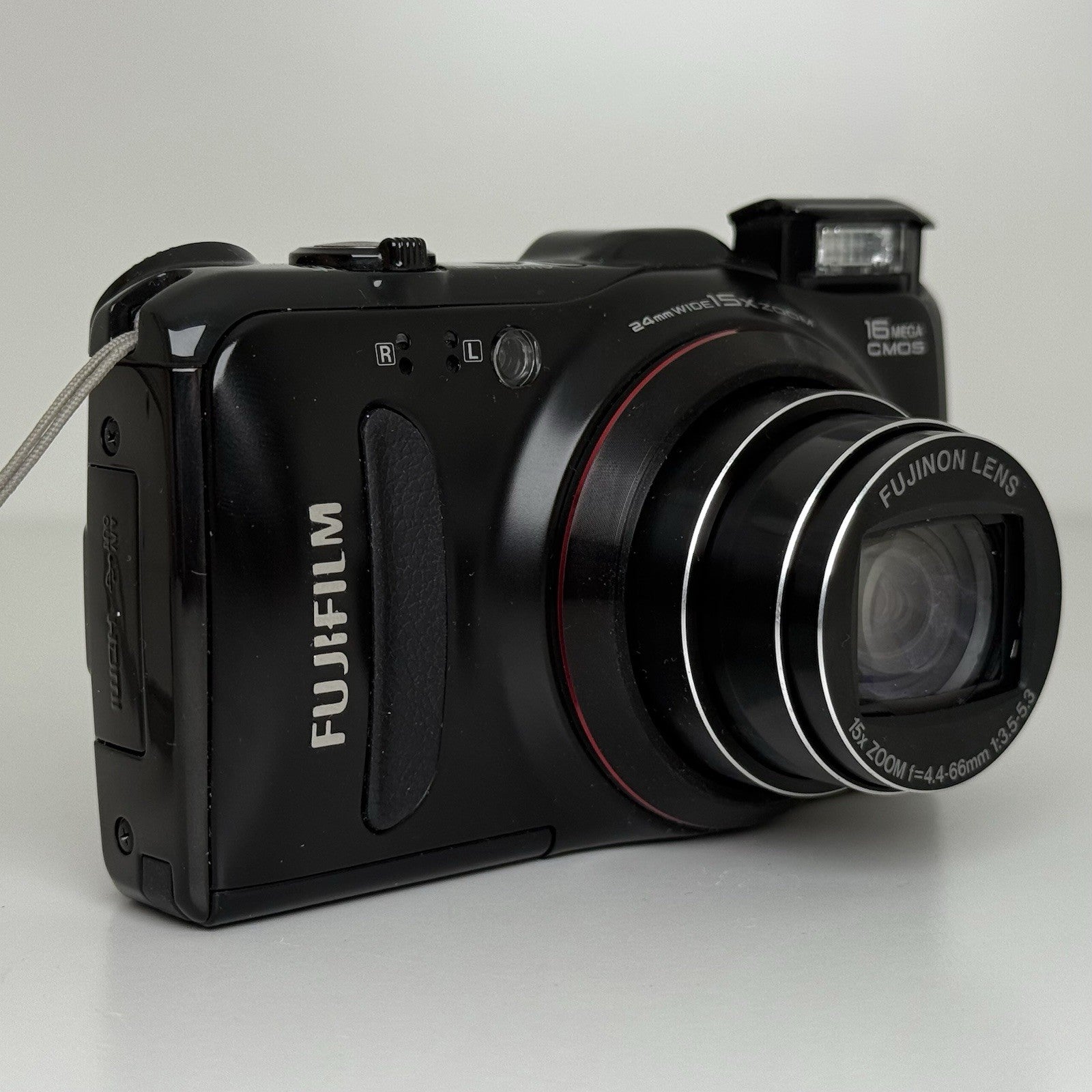 Fujifilm Finepix F550 EXR Silver Compact Digital Camera