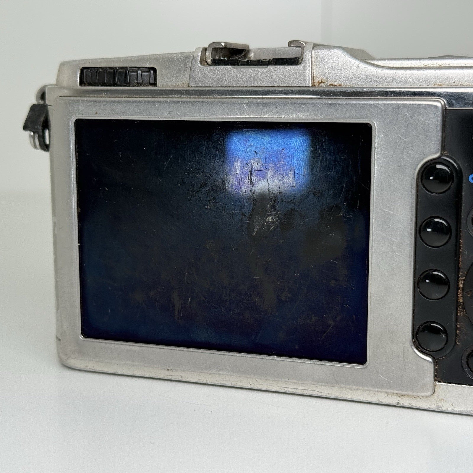 Olympus Pen E-P1 Silver Black Camera Body Only UNTESTED