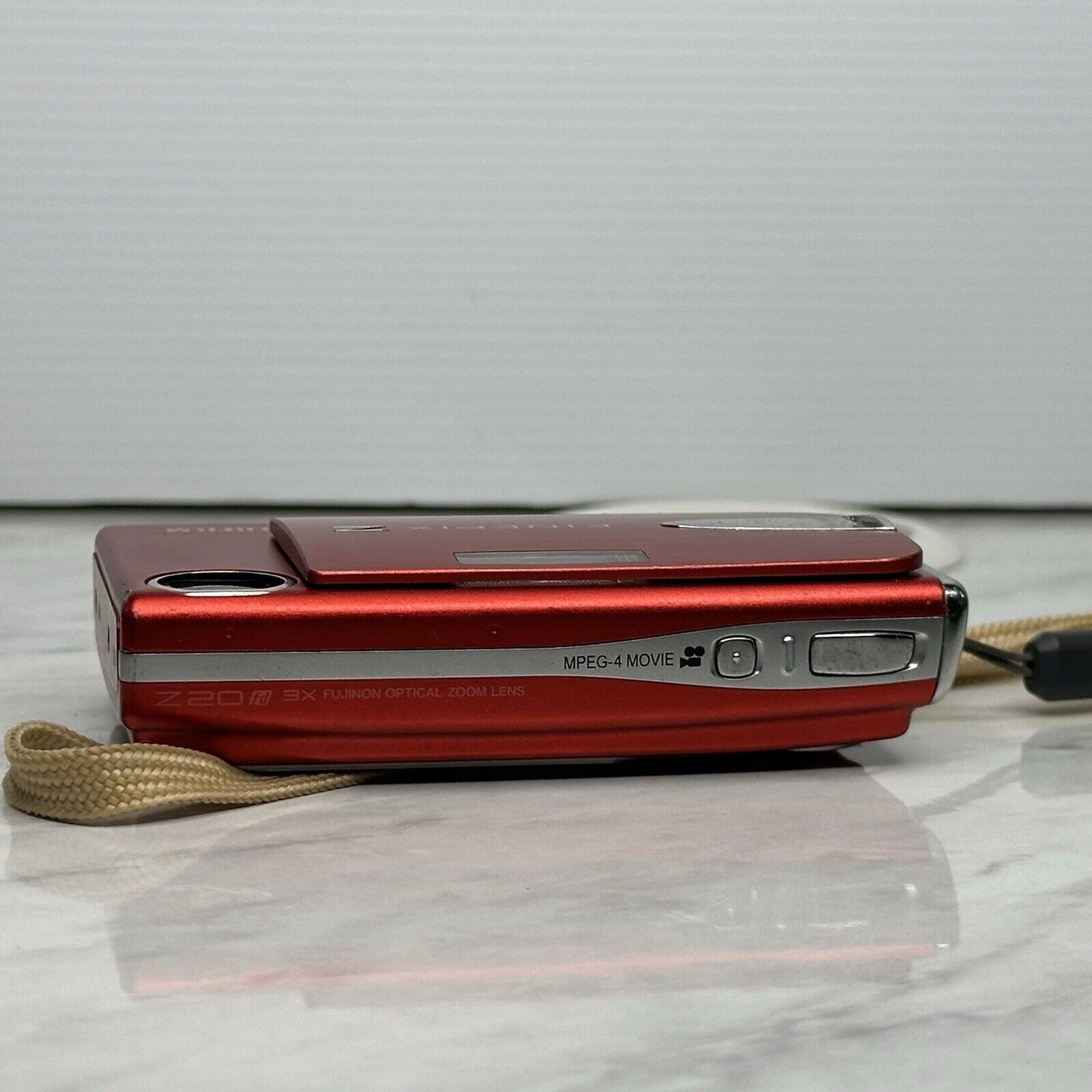 Fujifilm Finepix Z20fd Red Digital Camera
