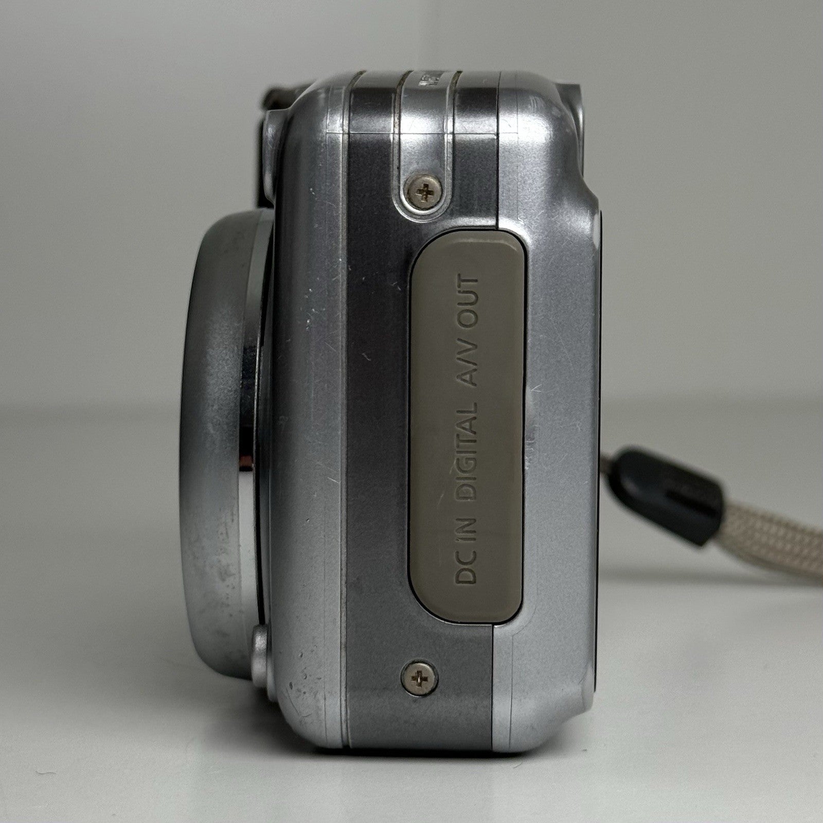 Canon Powershot A720 IS Silver Compact Digital Camera