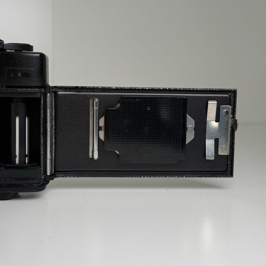 Minolta Hi-Matic S Black Compact 35mm Film Camera + Case