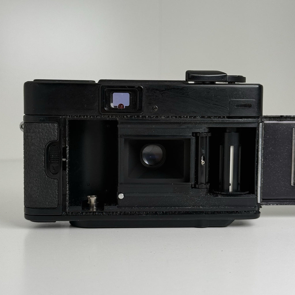 Minolta Hi-Matic S Black Compact 35mm Film Camera + Case