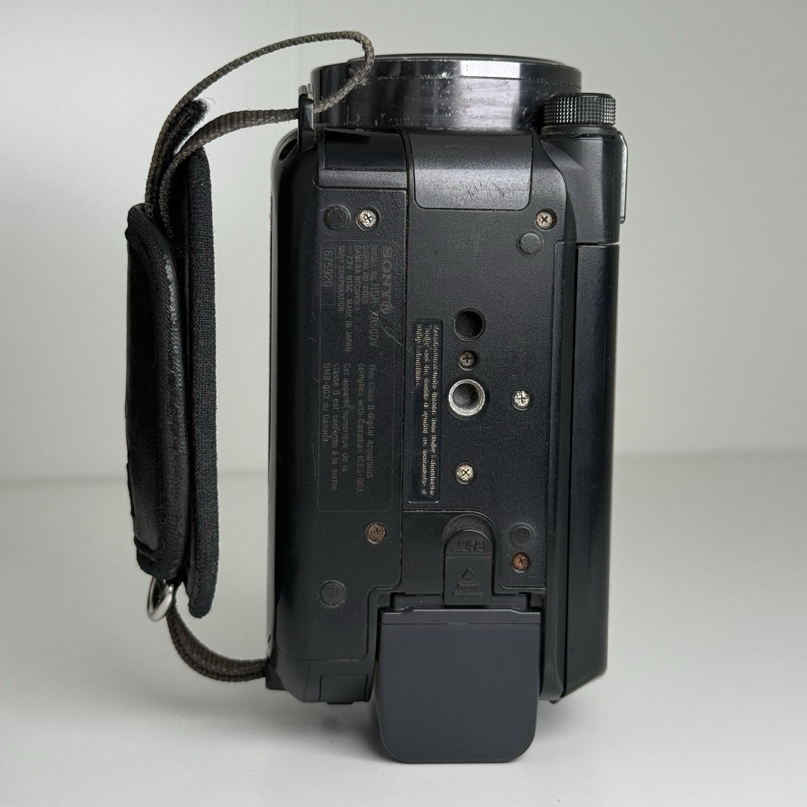 Sony Handycam HDR-XR500 Black Compact Camcorder + Accessories