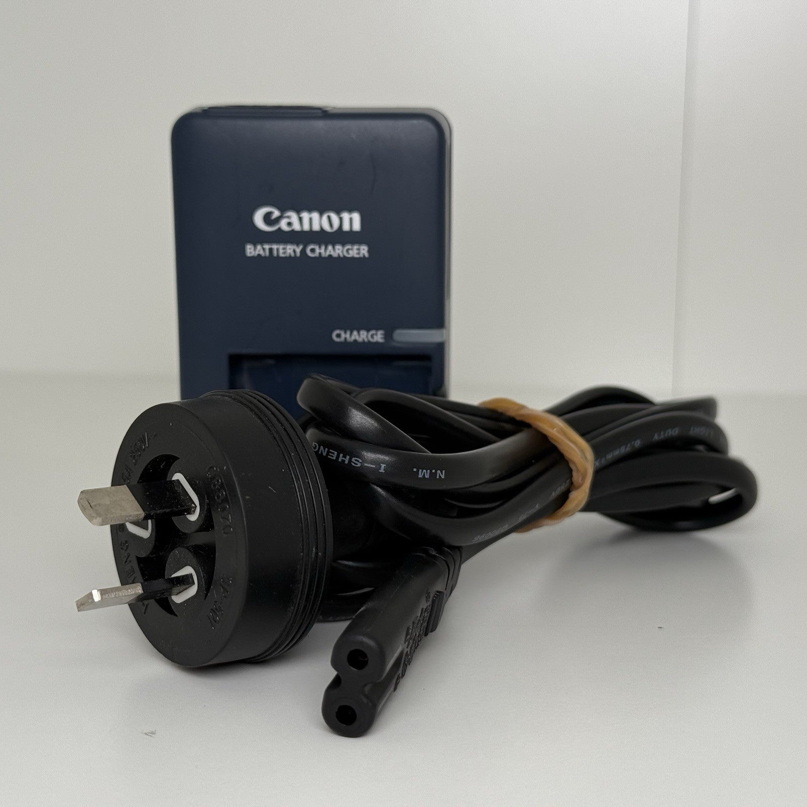 Canon IXUS 80 IS Pink Compact Digital Camera