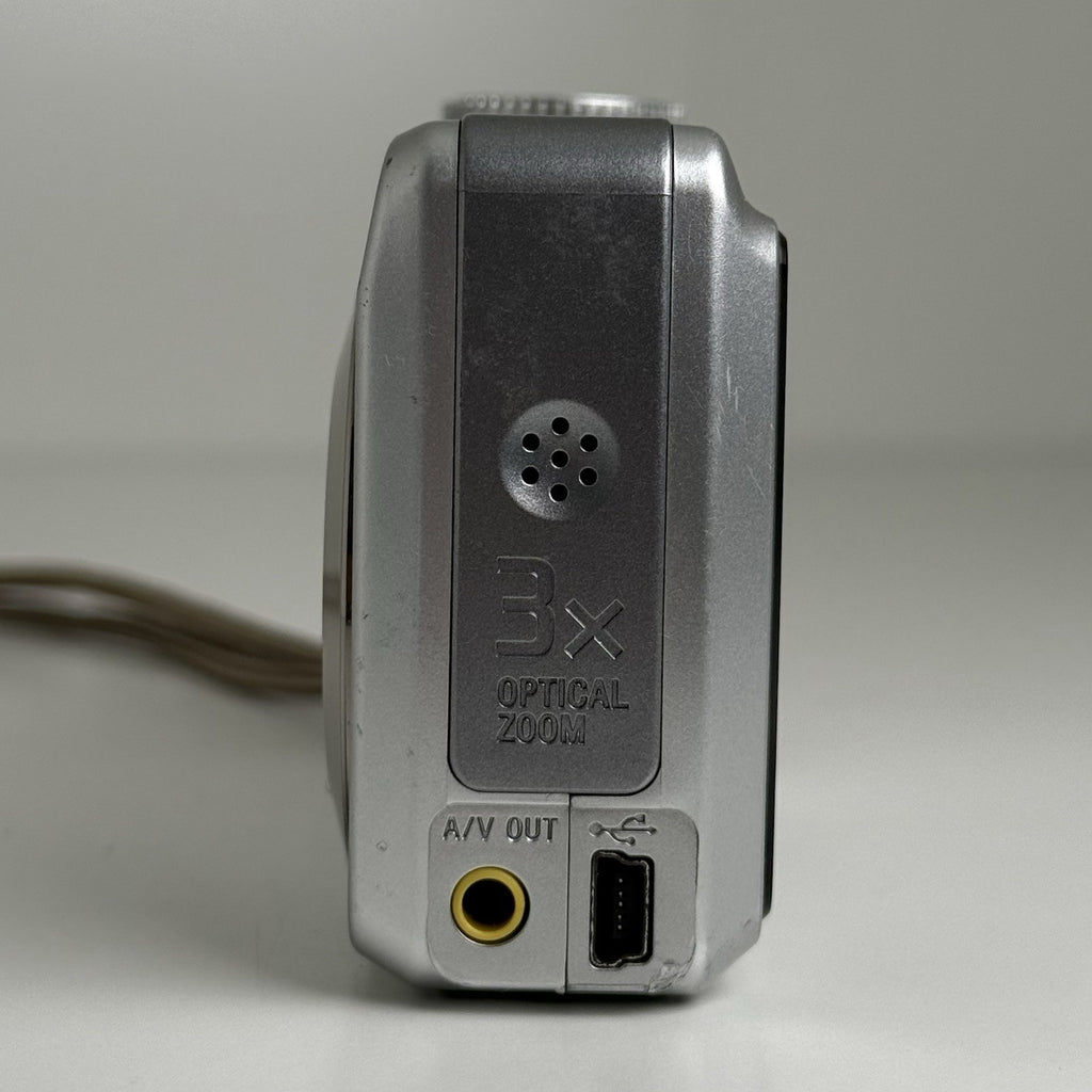 Sony Cybershot DSC-S500 Silver Compact Digital Camera FOR PARTS ONLY!