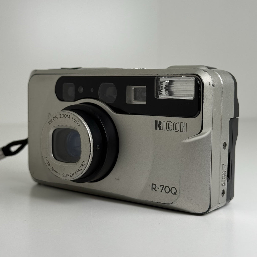 Ricoh R-70Q Camera 35mm Point and Shoot Film Camera
