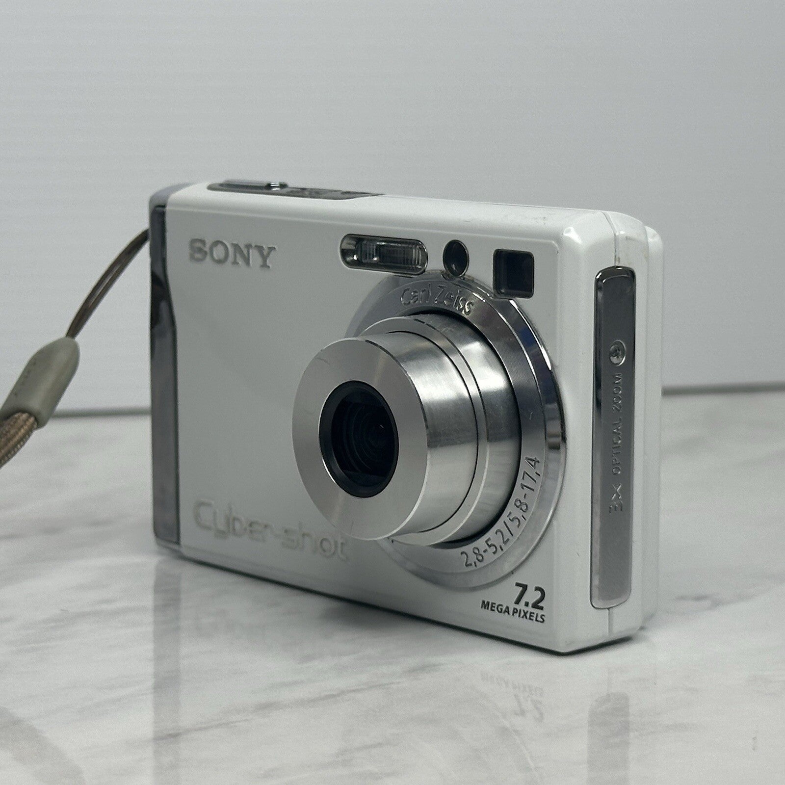 Sony CyberShot Super Steady Shot DSC-W80 White Digital Camera