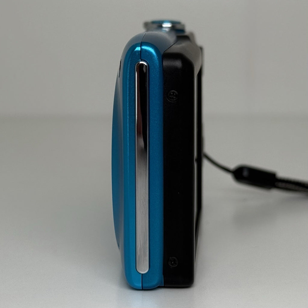 Nikon Coolpix S3300 Blue Teal Compact Digital Camera