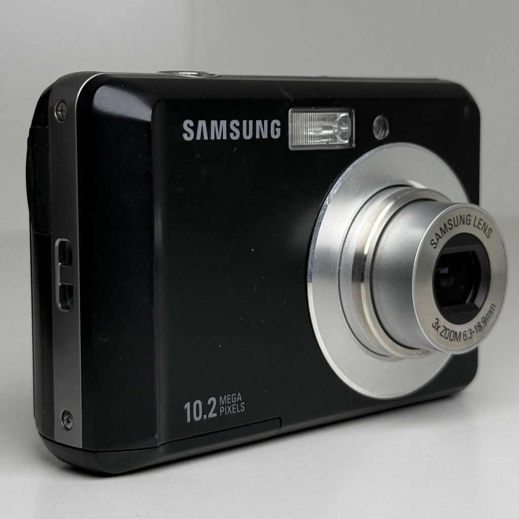 Samsung ES15 Black Compact Digital Camera