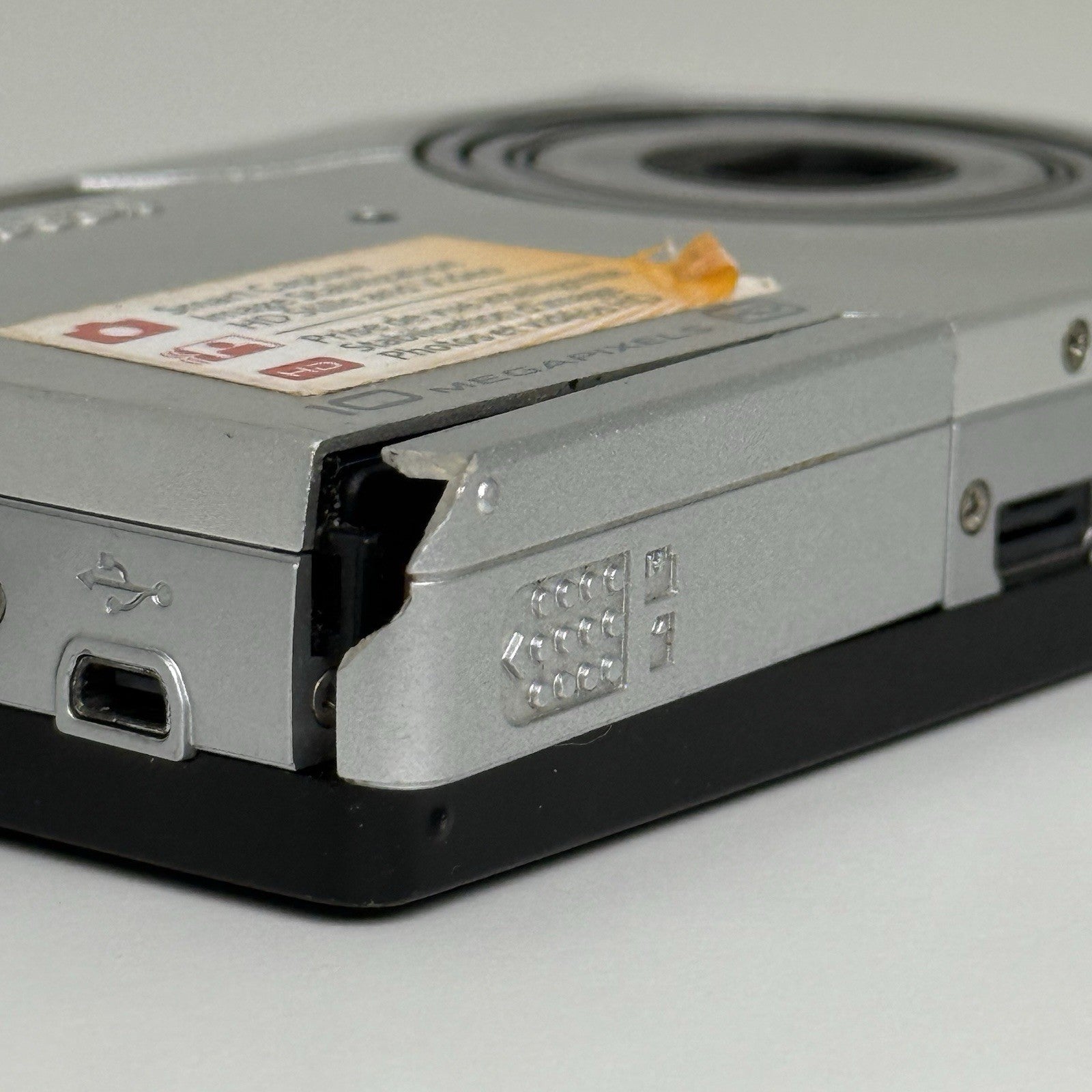 Kodak Easyshare M1093 IS Silver Compact Digital Camera