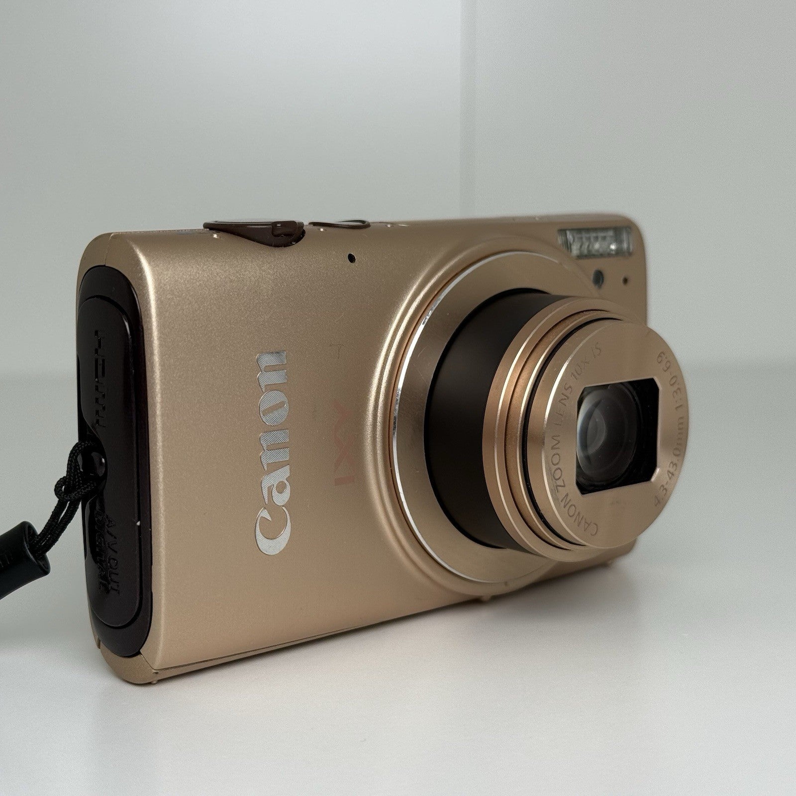 Canon IXY 620F Gold Compact Digital Camera
