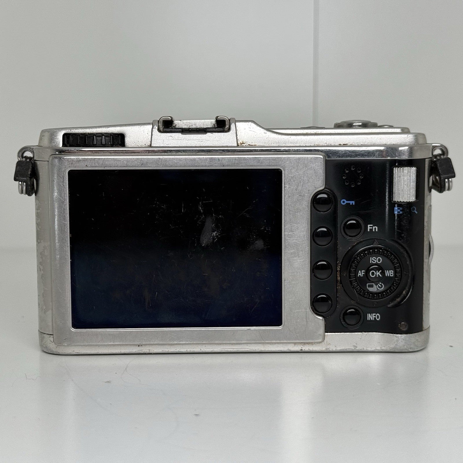 Olympus Pen E-P1 Silver Black Camera Body Only UNTESTED