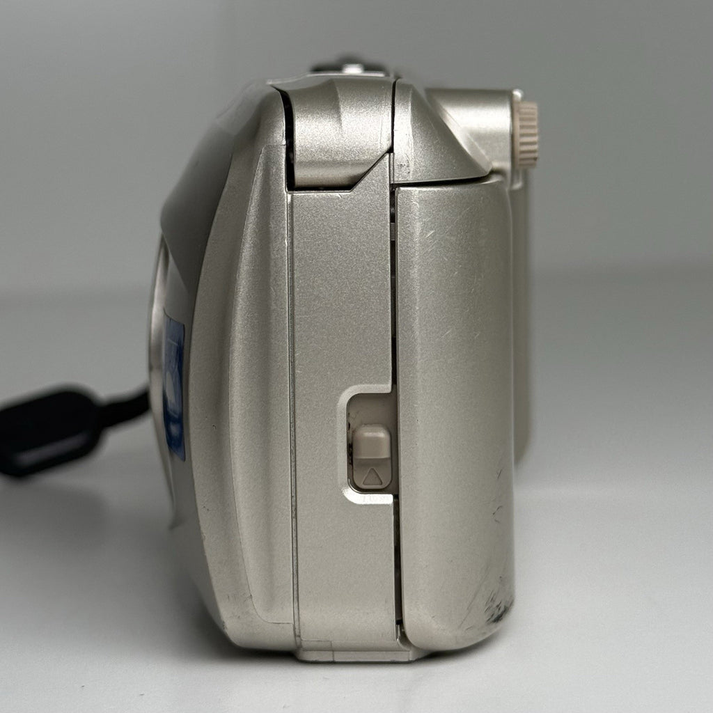 Olympus μ mju Stylus III 150 Point & Shoot 35mm Film Camera