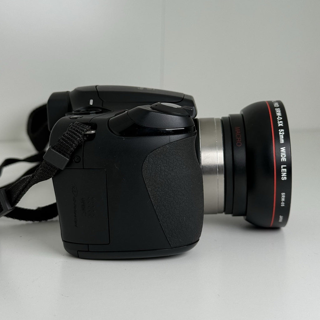 Fujifilm Finepix S5800 Black Compact Digital Camera + Carry Bag
