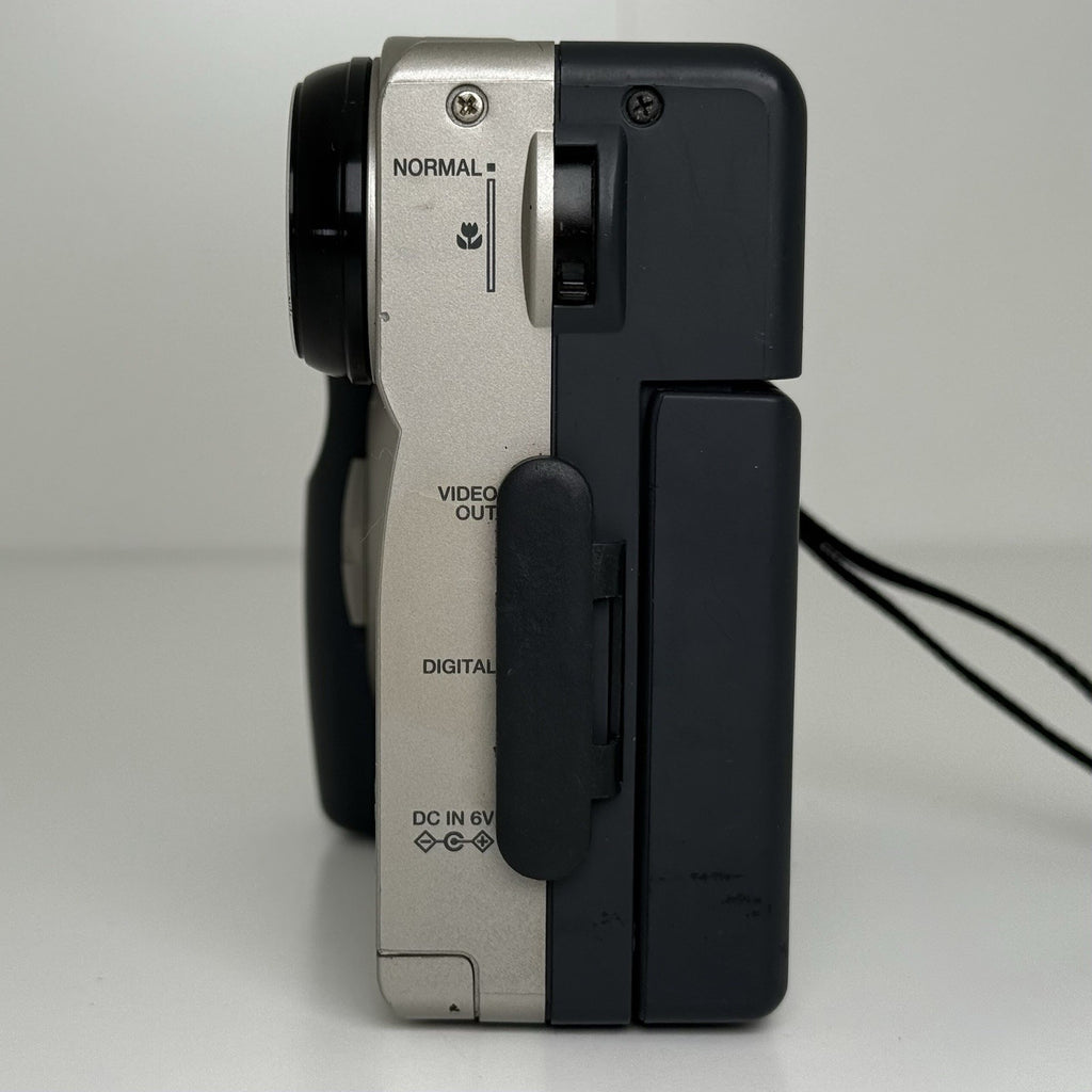 Canon PowerShot 350 Compact Digital Camera FOR PARTS!