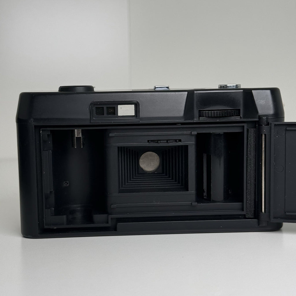 Hanimex 35 FX Red Compact 35mm Film Camera Point & Shoot