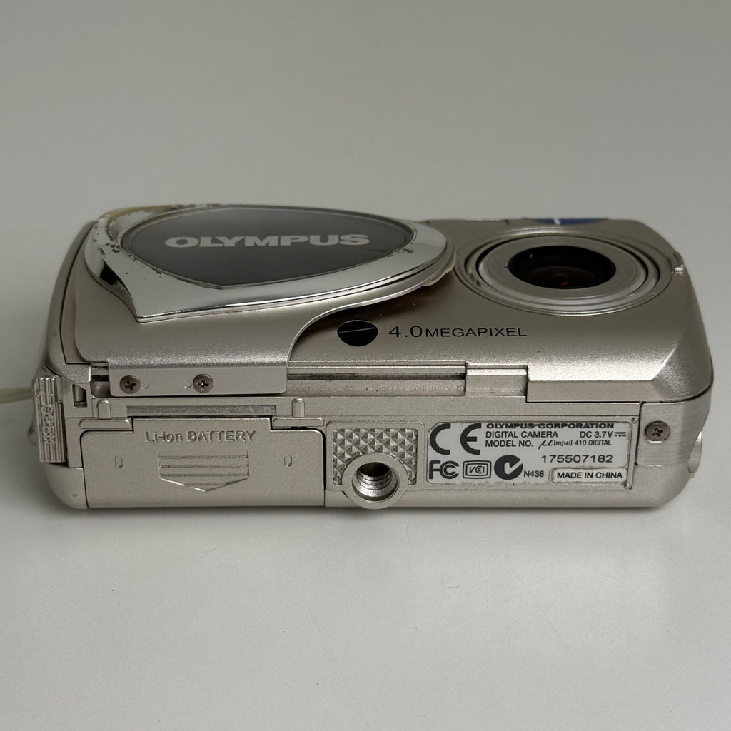 Olympus Stylus 410 Champagne Compact Digital Camera + Battery