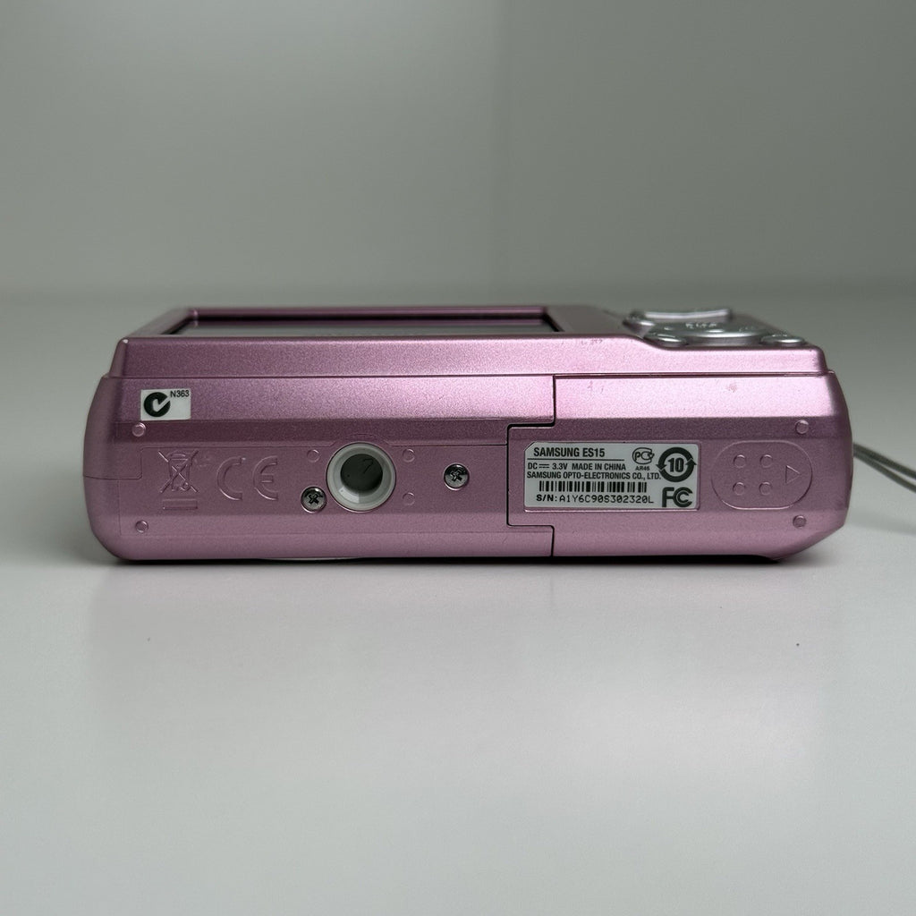 Samsung ES15 Pink Compact Digital Camera 10.2mp FOR PARTS!