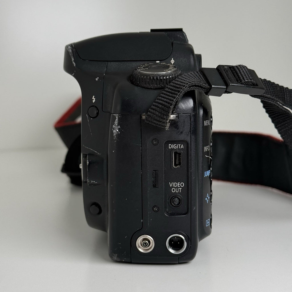 Canon EOS 10D Digital SLR Camera Black Body Only