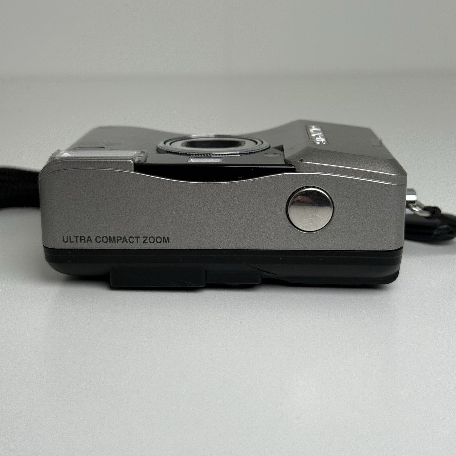 Olympus iZoom 2000 Silver Compact Film Camera