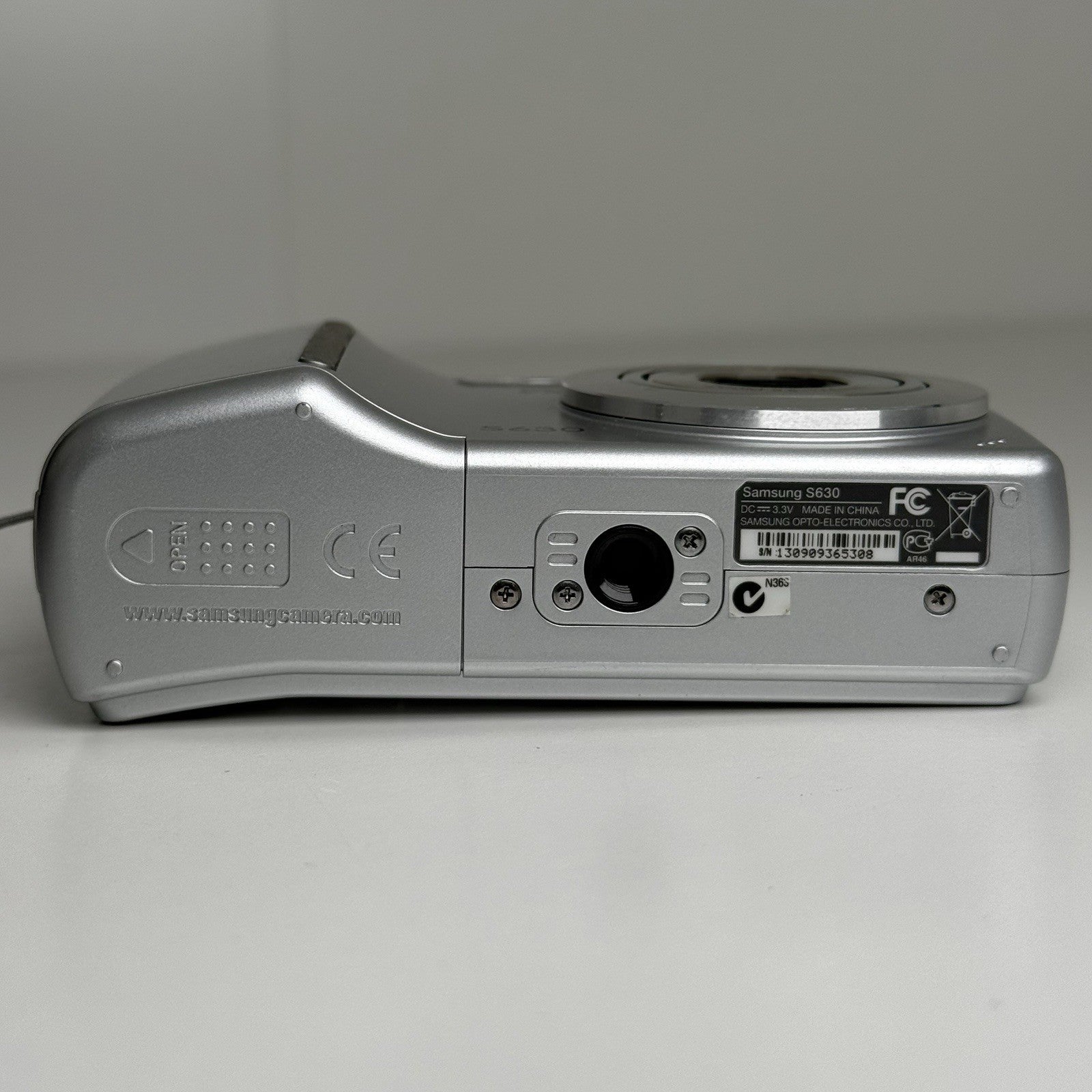 Samsung S630 Silver Compact Digital Camera