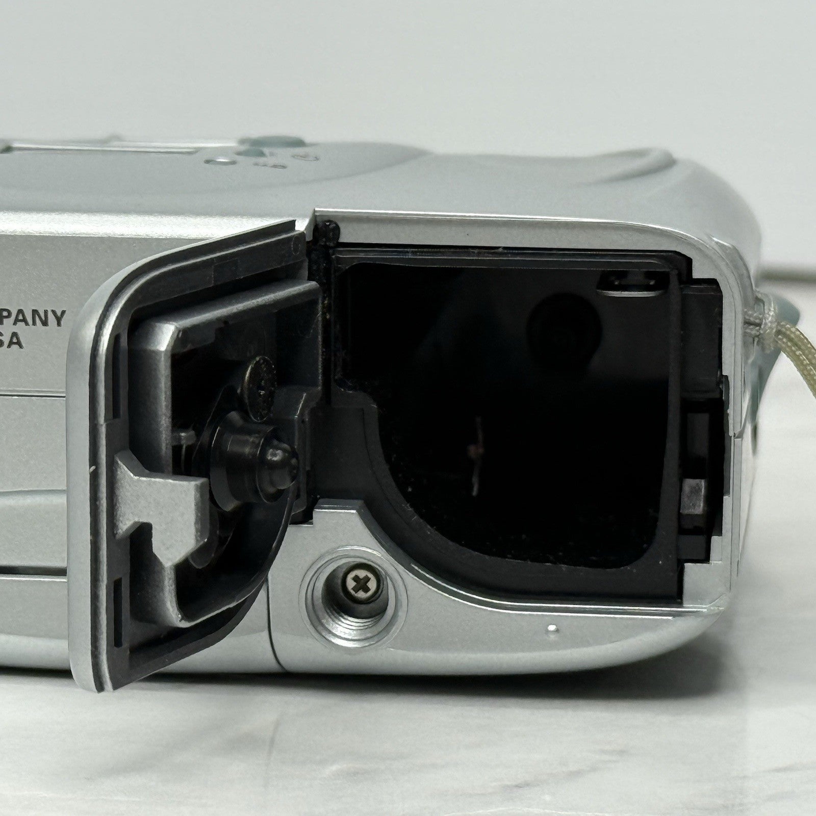 Kodak Advantix C370 Silver Point & Shoot Film Camera