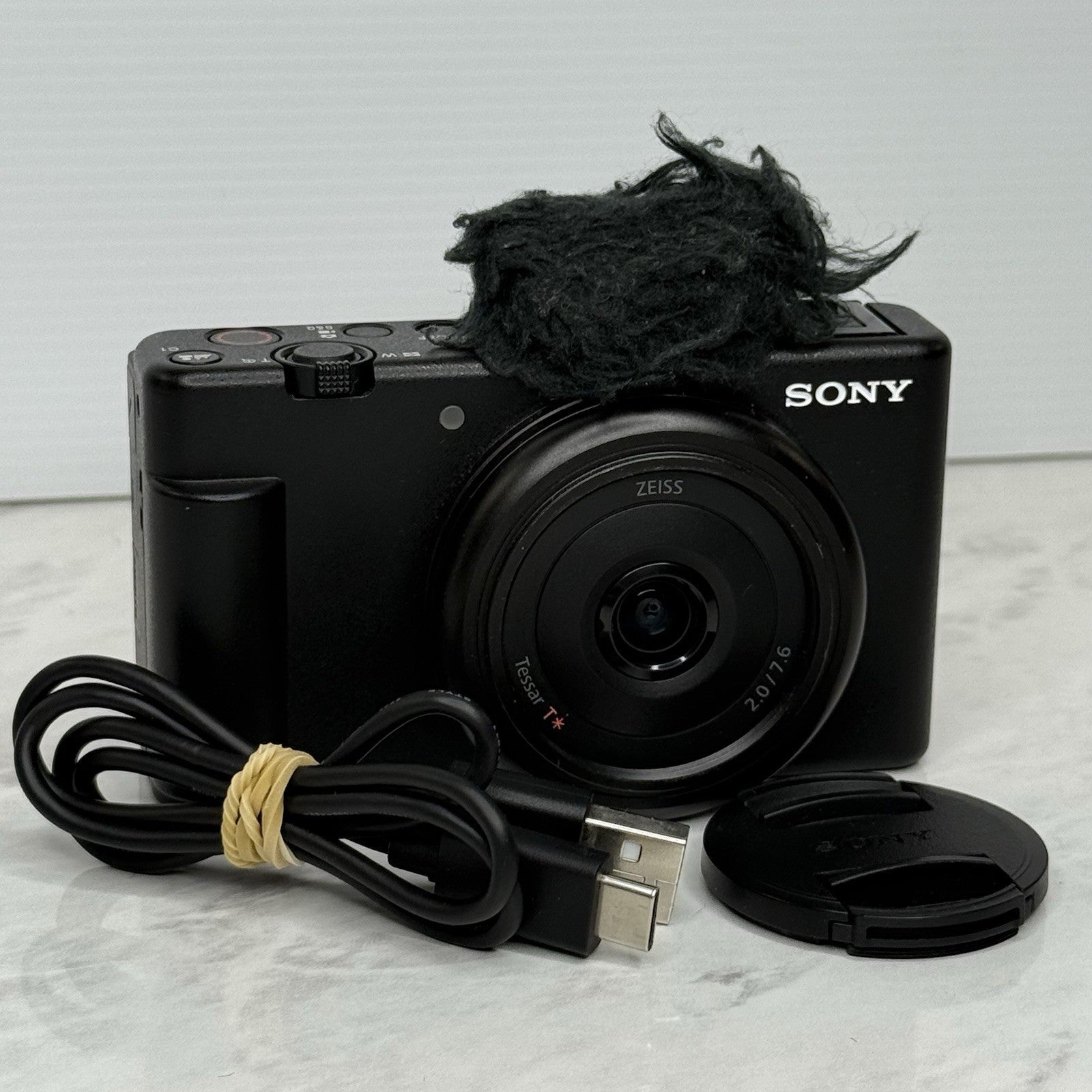 Sony ZV-1F Black Compact Digital Vlogging Camera 4K