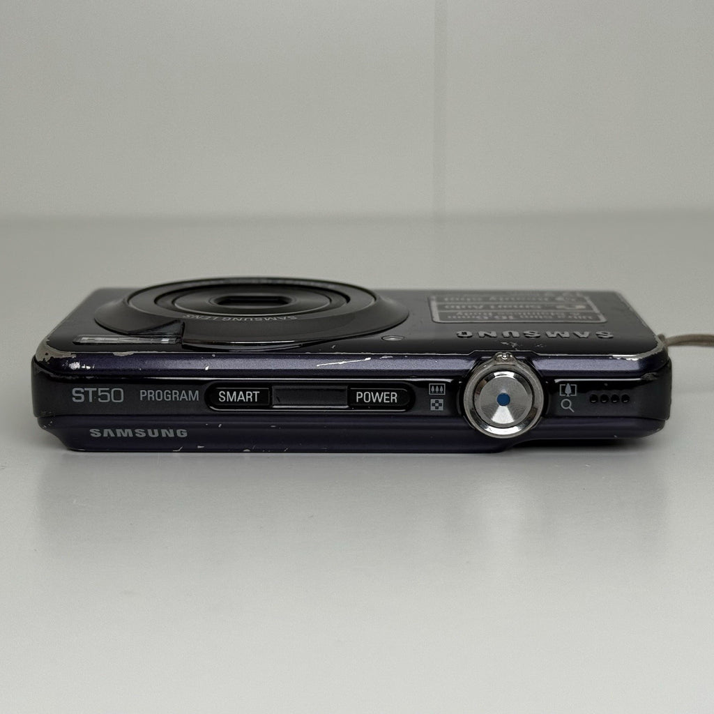 Samsung ST50 Purple Compact Digital Camera + Battery