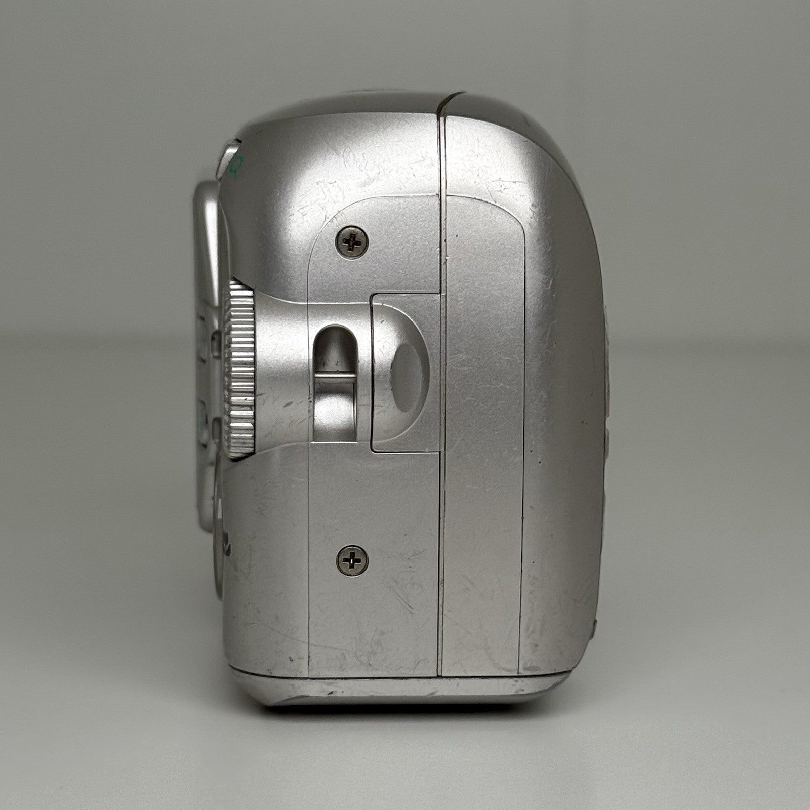 Olympus FE-115 Silver Compact Digital Camera