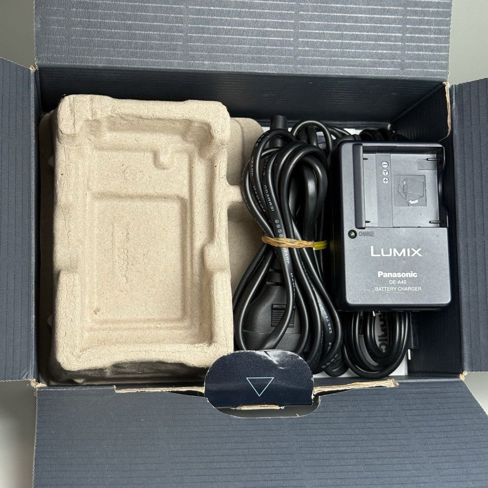 Panasonic Lumix DMC-FS3 Pink Compact Digital Camera