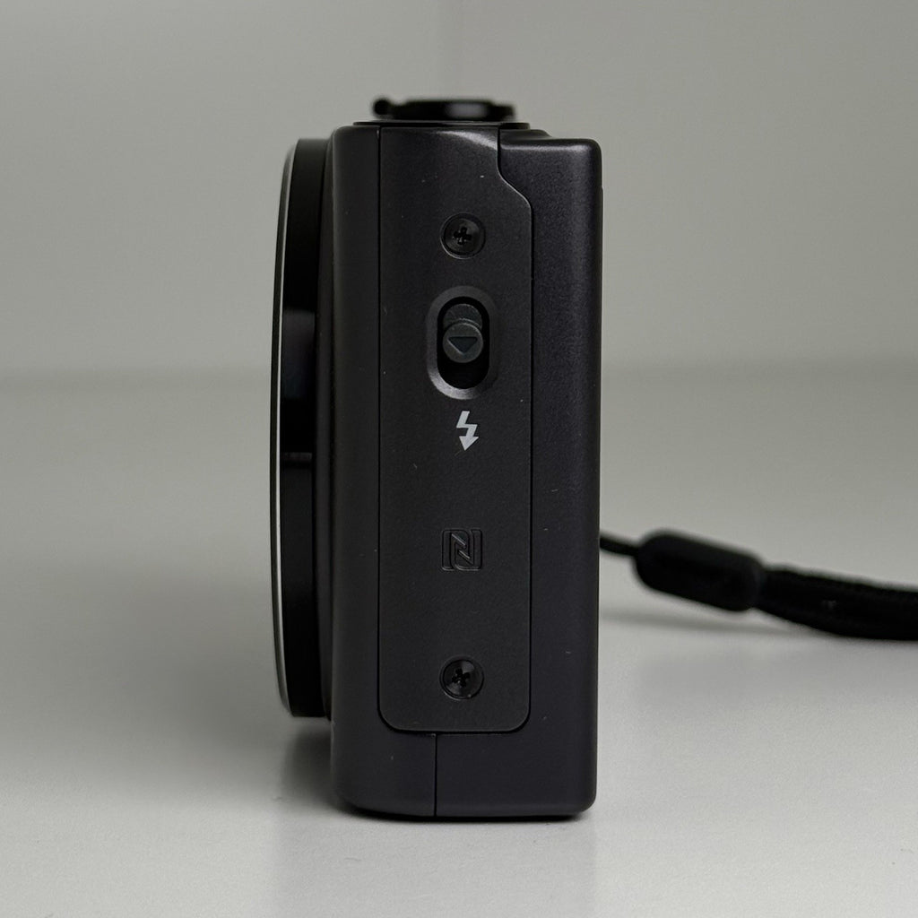 Canon PowerShot SX620 HS Black Compact Digital Camera + Box