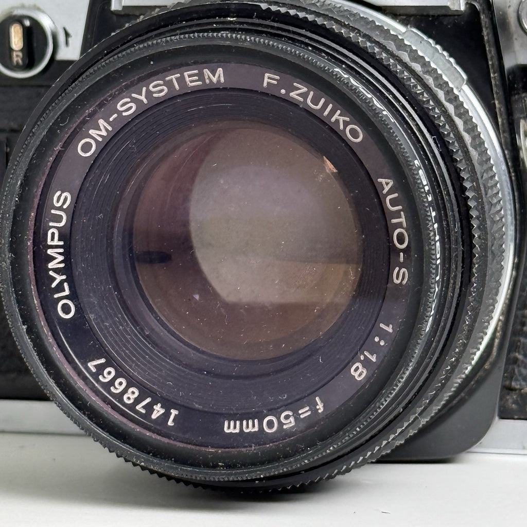 Olympus OM10 35mm Film SLR Camera w/ Olympus 50mm f1.8 Lens