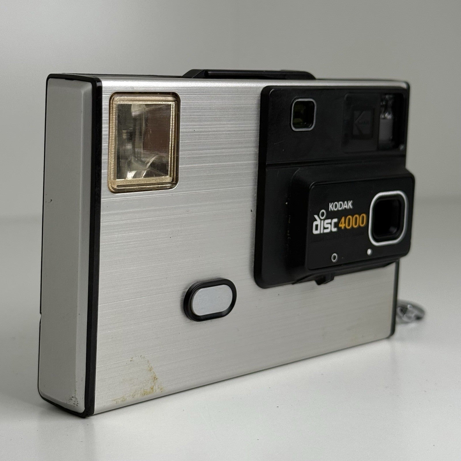 Kodak Disc 4000 Silver Compact Disc Camera with Disc Film & Box