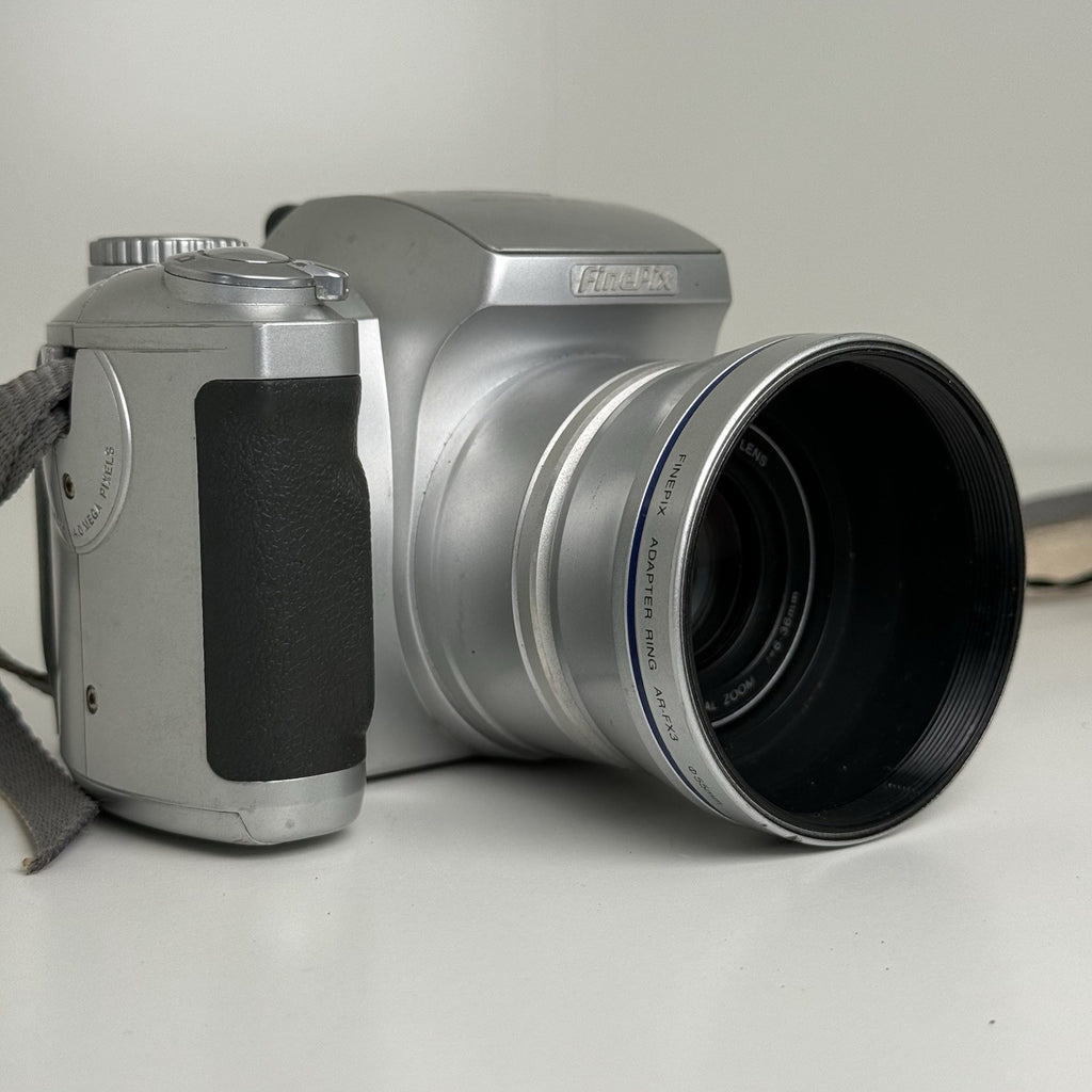 Fujifilm Finepix S3500 Silver Compact Digital Camera
