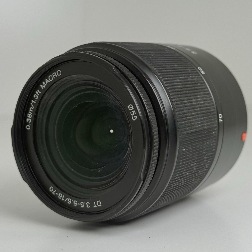 Sony DT 18-70mm f/3.5-5.6 Macro Zoom Lens Black A Mount