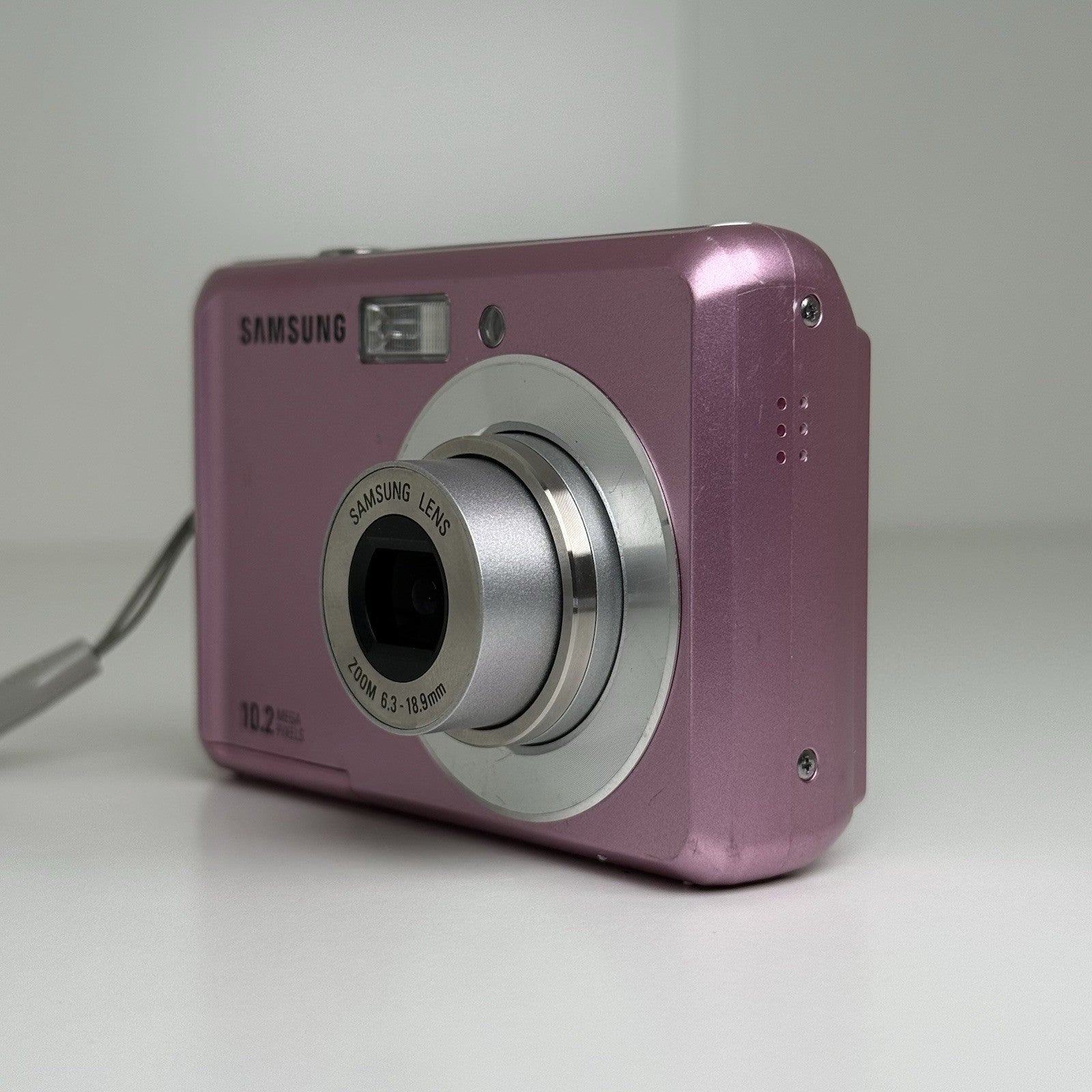 Samsung ES15 Pink Compact Digital Camera 10.2mp FOR PARTS!