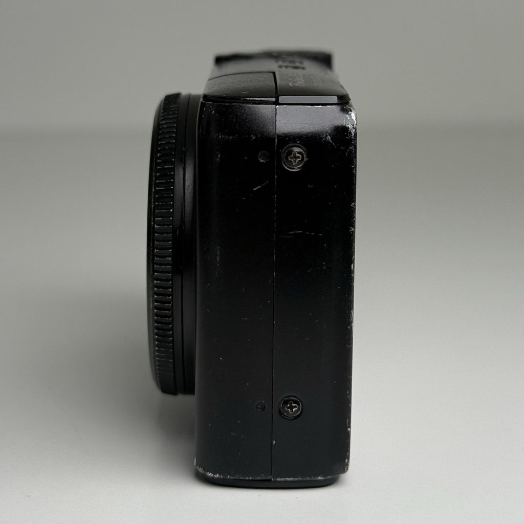 Canon PowerShot S90 Black Compact Digital Camera + Charger