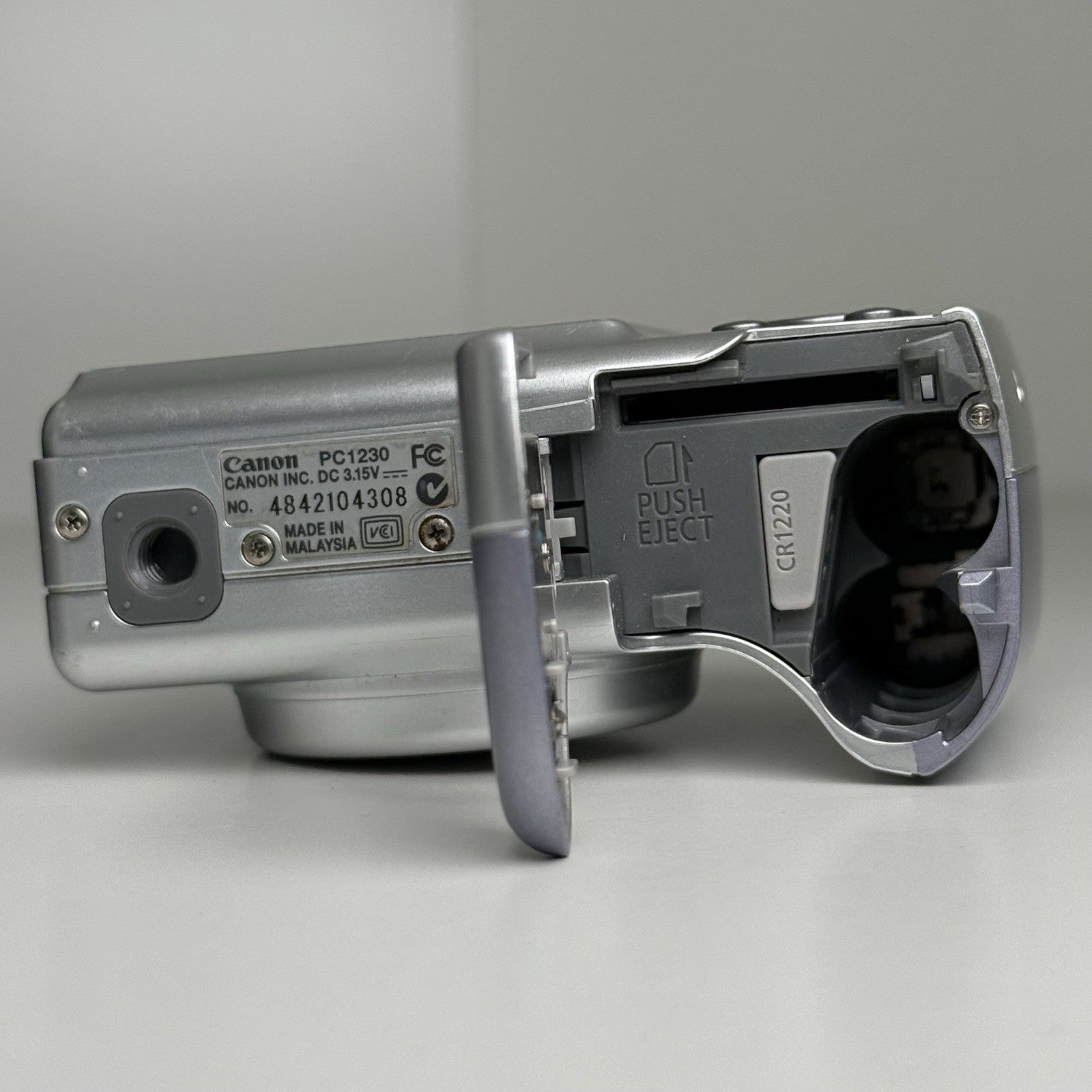 Canon Powershot A550 Silver Compact Digital Camera