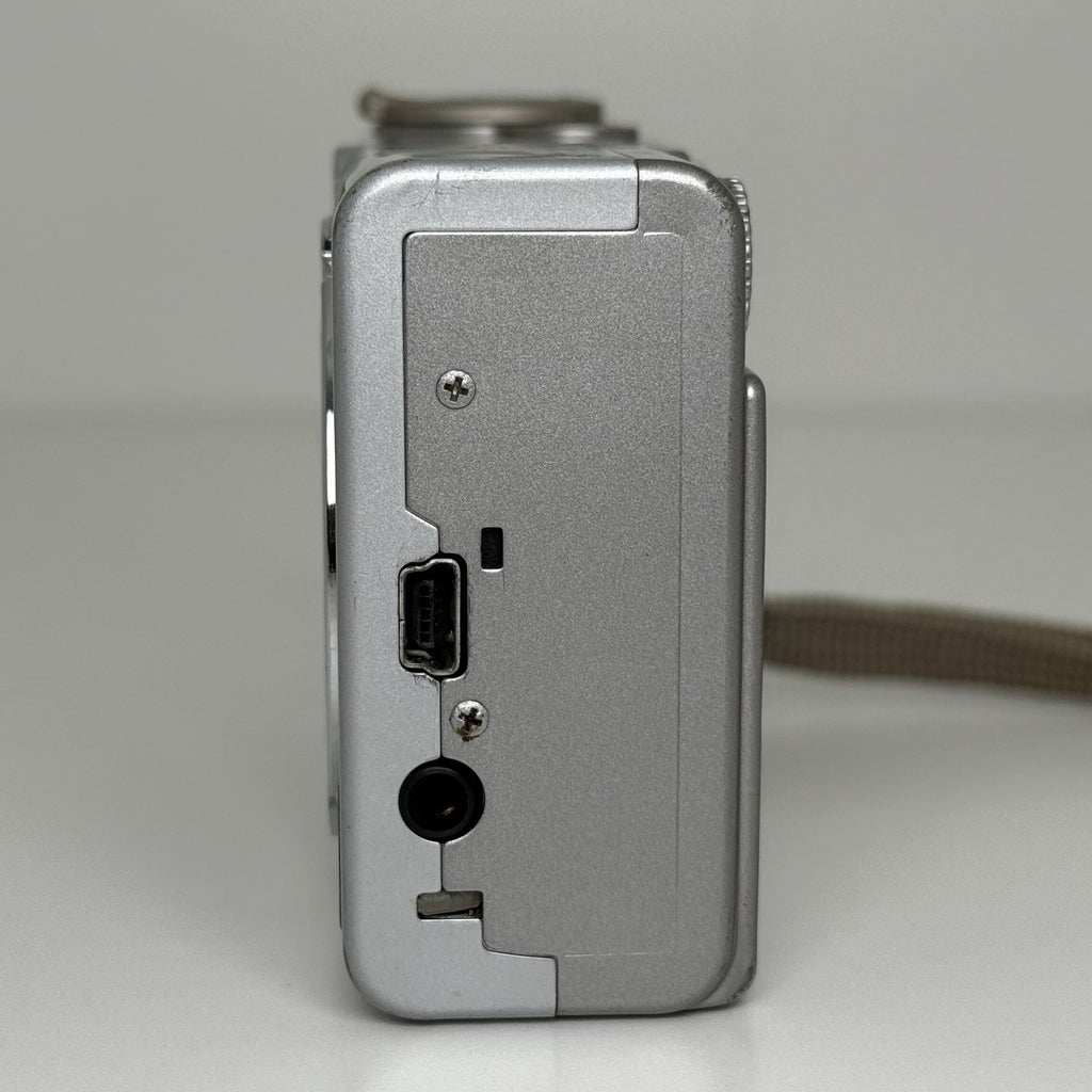 Canon Digital IXUS 400 Silver Compact Digital Camera